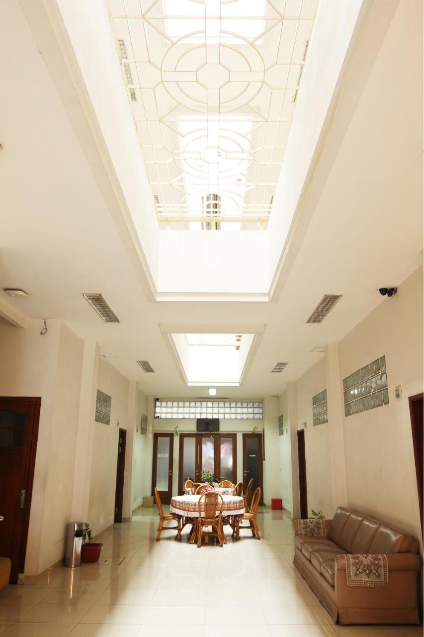 Oyo 173 Asoka Bandung